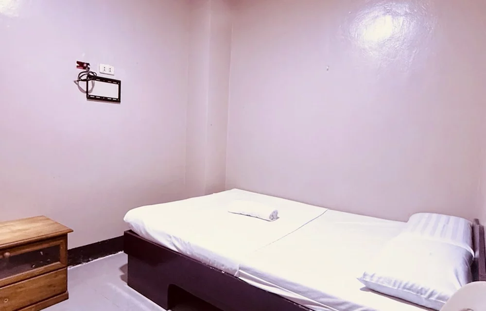 Executive Travellers Pension House ROOMS_NAME Image